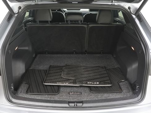 Used 2020 Volkswagen Atlas Cross Sport SEL Premium R-Line AWD/4WD image 9