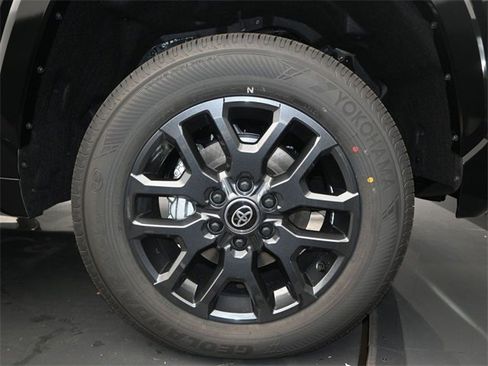 New 2026 Toyota Tundra Platinum image 17