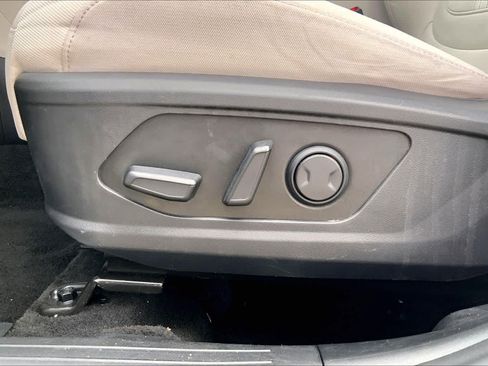 Used 2025 Hyundai Tucson SEL AWD/4WD image 32