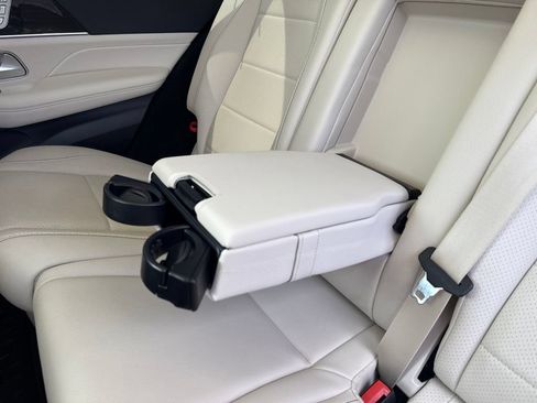 Used 2022 Mercedes-Benz GLE 450 4MATIC image 48