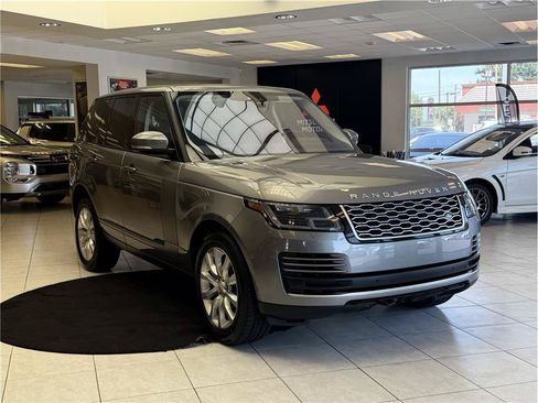 Used 2020 Land Rover Range Rover HSE AWD/4WD image 3