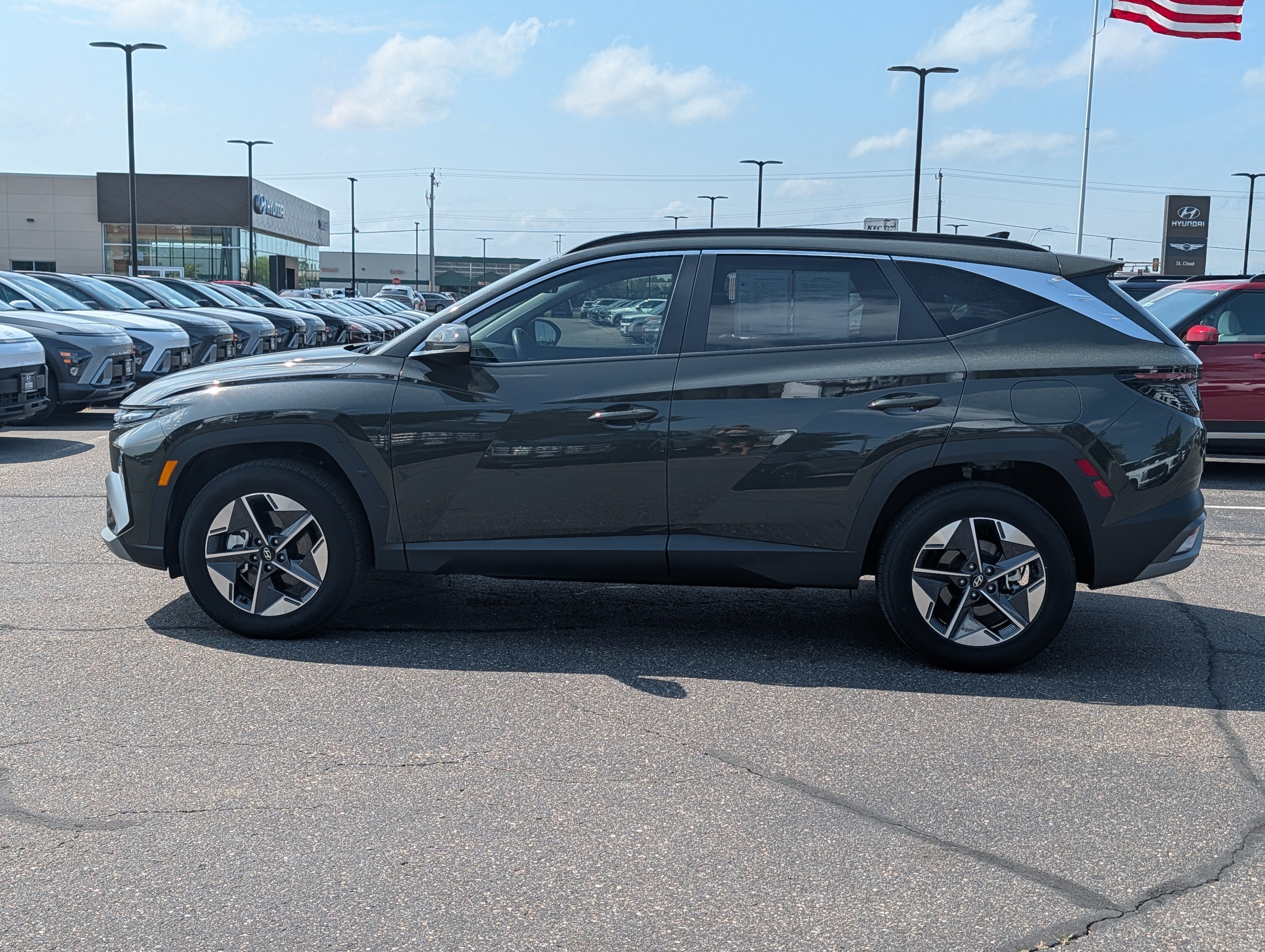 Used 2026 Hyundai Tucson SEL AWD/4WD image 2