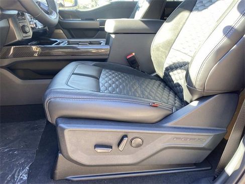 New 2026 Ford F250 Lariat w/ Black Appearance Package image 16