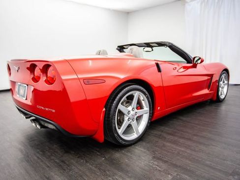 Used 2008 Chevrolet Corvette Convertible w/ Preferred Equipment Group image 21