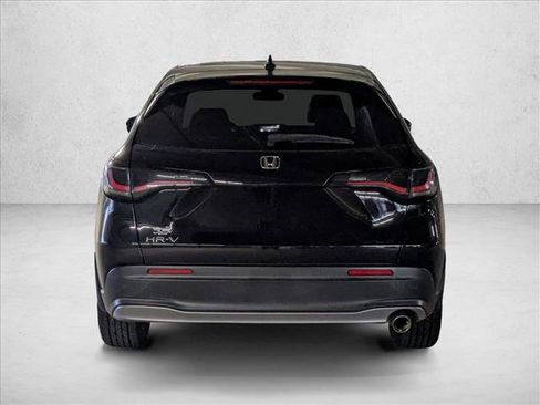 Used 2023 Honda HR-V Sport image 6