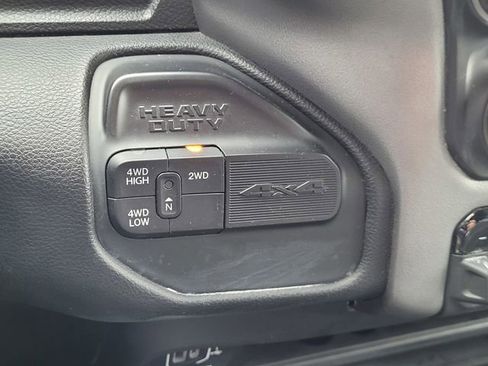 Used 2024 RAM 3500 Big Horn AWD/4WD image 12
