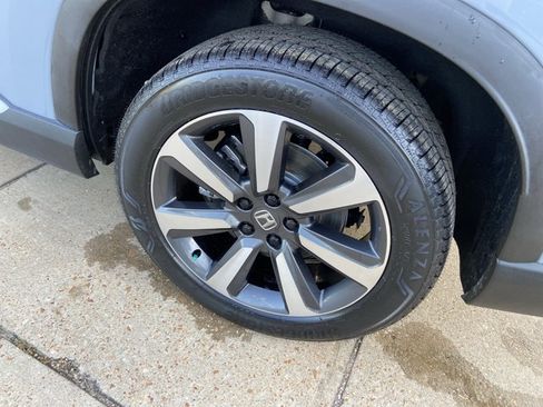 Used 2023 Honda Pilot Touring image 30