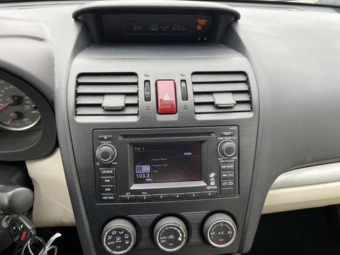 Used 2014 Subaru Crosstrek 2.0i Limited AWD/4WD image 18