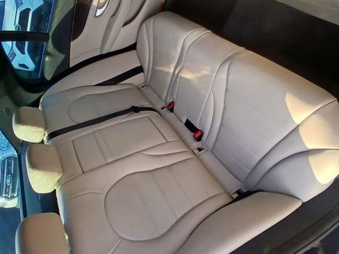 Used 2018 Mercedes-Benz C 300 Sedan w/ Premium Package image 15