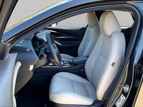 Used 2024 MAZDA CX-30 AWD 2.5 S w/ Preferred Package image 8