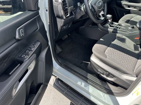 Certified 2024 Ford Ranger XLT w/ FX4 Off-Road Package image 11