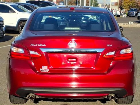 Used 2017 Nissan Altima 2.5 SV image 4