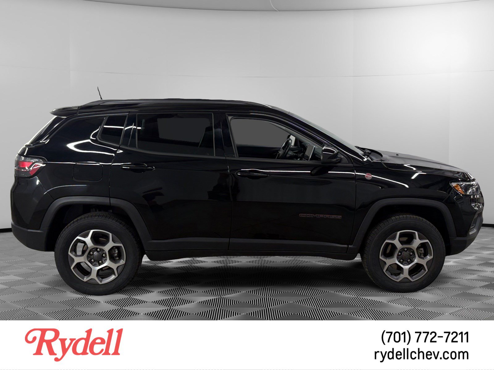Used 2022 Jeep Compass Trailhawk w/ Trailhawk Elite Group AWD/4WD image 6