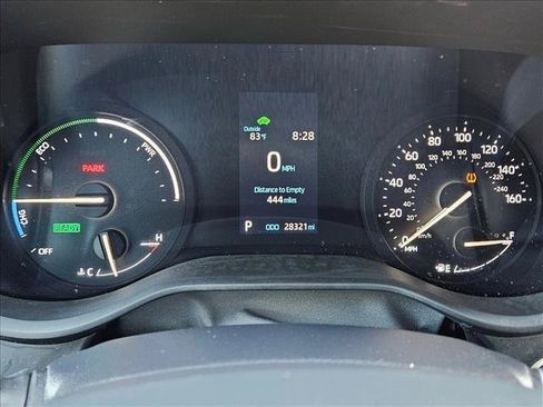 Used 2024 Toyota Sienna XLE w/ XLE Plus Package AWD/4WD image 11