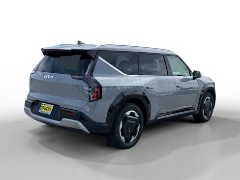 New 2026 Kia EV9 Land image 5
