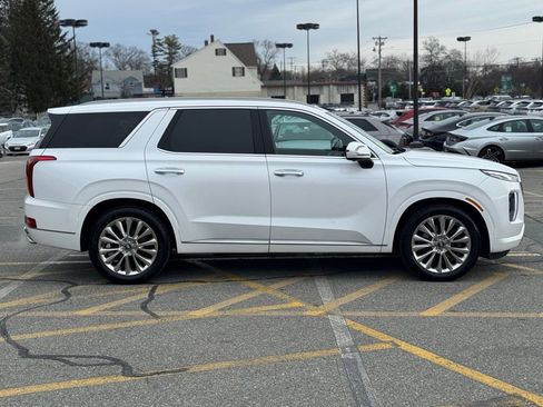 Used 2020 Hyundai Palisade Limited image 7