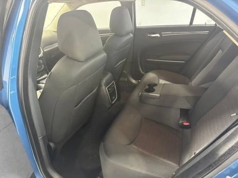 Used 2020 Chrysler 300 Touring w/ Sport Appearance Package RWD image 17