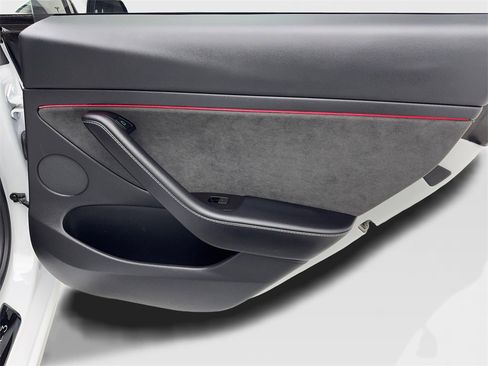 Used 2021 Tesla Model 3 Performance image 41