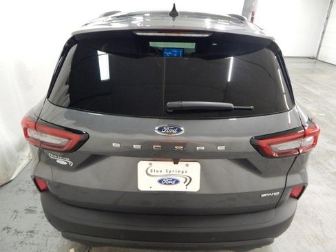 New 2026 Ford Escape ST-Line w/ Tech Pack #1 image 4