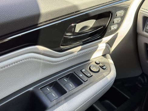 Certified 2023 Honda Odyssey Elite image 25