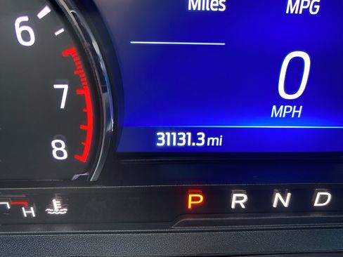 Used 2023 Ford Explorer XLT w/ Equipment Group 202A image 17