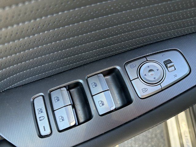 Used 2025 Hyundai Palisade Calligraphy AWD/4WD image 34