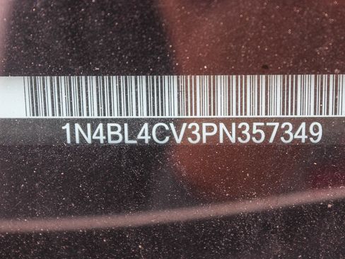 Used 2023 Nissan Altima 2.5 SR image 6