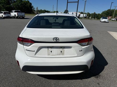 Used 2022 Toyota Corolla LE FWD image 7