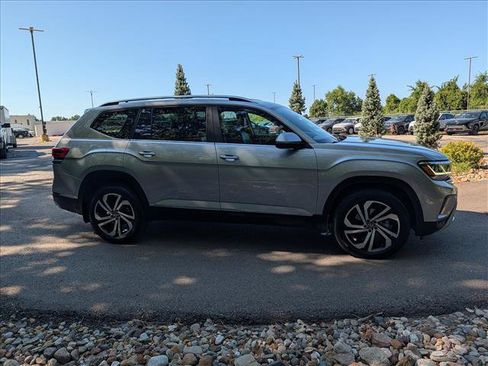 Used 2023 Volkswagen Atlas SEL AWD/4WD image 6
