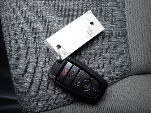 Used 2025 Ford F150 XLT w/ Equipment Group 302A MID image 30