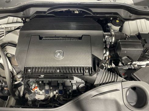 Used 2023 Acura MDX SH-AWD w/ Technology Package image 9