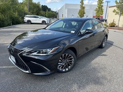 New 2025 Lexus ES 300h w/ Luxury Package
