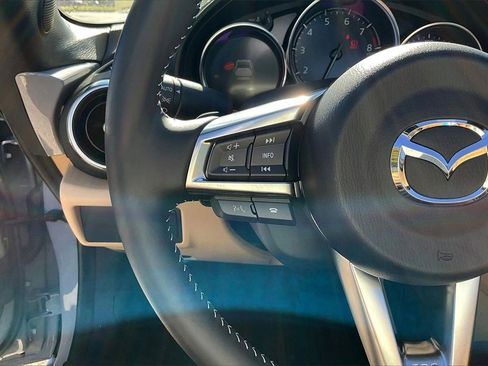 Used 2025 MAZDA MX-5 Miata RF Grand Touring image 17