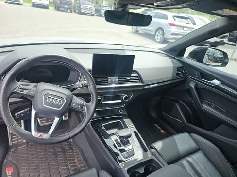 Used 2023 Audi SQ5 Premium Plus w/ Premium Plus Package AWD/4WD image 14