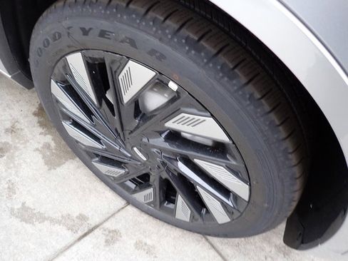 New 2026 Lincoln Nautilus Black Label w/ Jet Appearance Package image 10