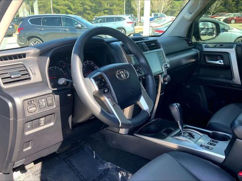 Used 2021 Toyota 4Runner SR5 Premium w/ Moonroof Package RWD image 18