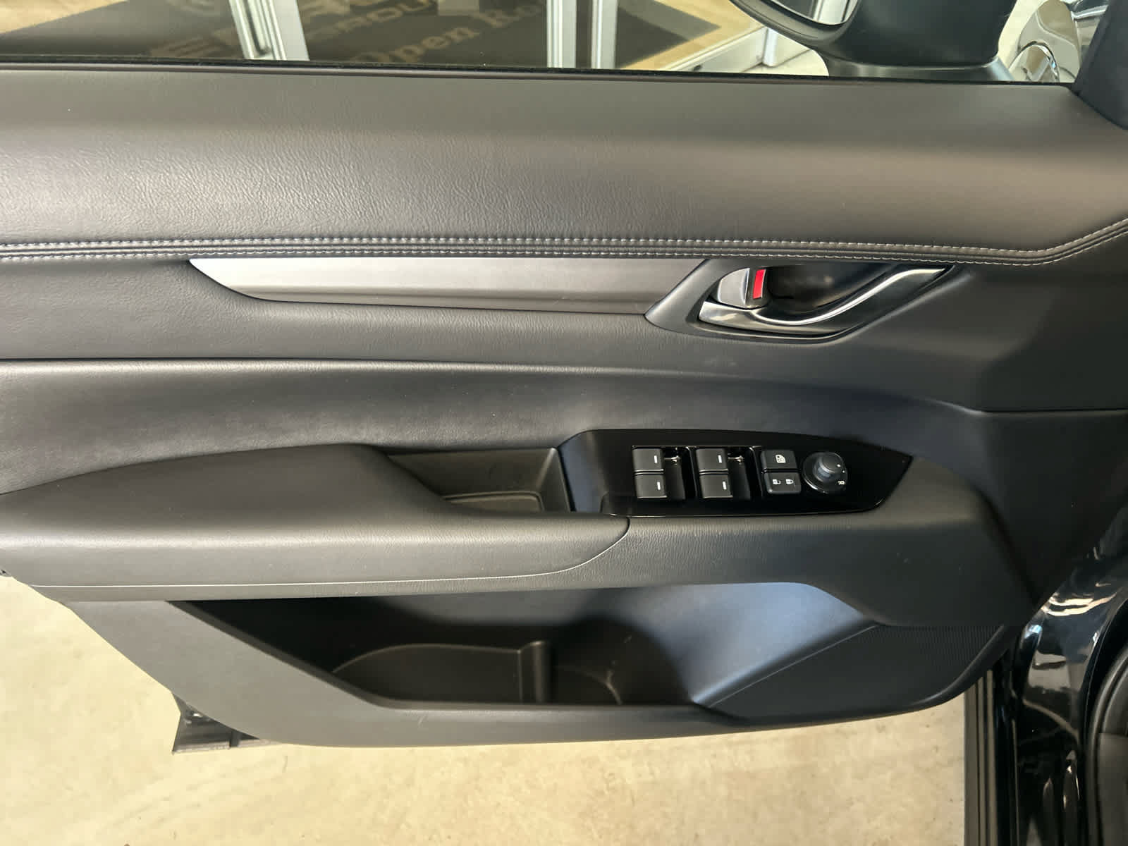 Certified 2024 MAZDA CX-5 AWD 2.5 S w/ Preferred Package image 13