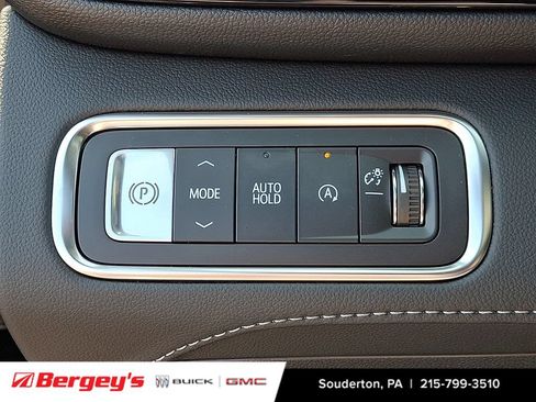 New 2026 Buick Enclave Avenir w/ Super Cruise Package FWD image 19