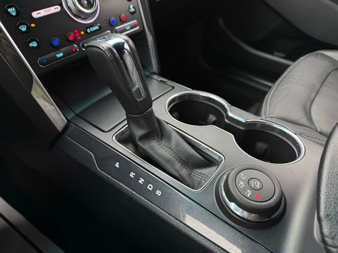 Used 2016 Ford Explorer Limited image 23