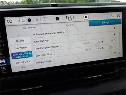 New 2025 Jeep Wrangler Sahara image 7