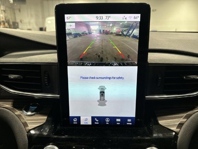 Used 2024 Ford Explorer Limited w/ Limited Technology Package AWD/4WD image 29