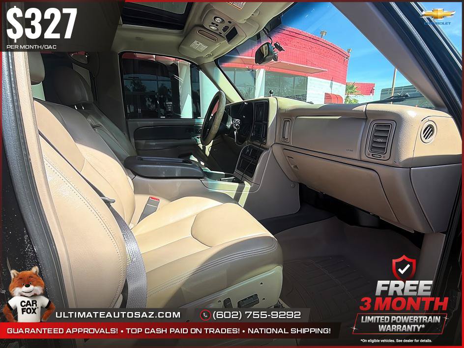 Used 2004 Chevrolet Avalanche 2500 w/ Preferred Equipment Group AWD/4WD image 21