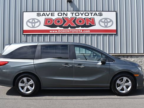 Used 2019 Honda Odyssey EX image 8