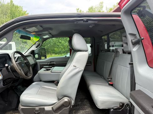 Used 2016 Ford F350 XL w/ Power Equipment Group image 26
