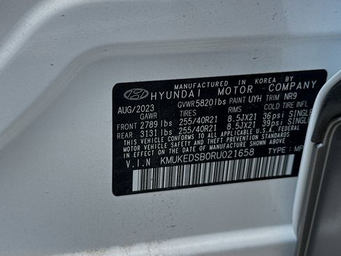 New 2024 Genesis GV60 Performance image 28