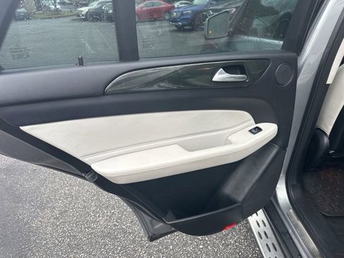 Certified 2016 Mercedes-Benz GLE 350 4MATIC image 10