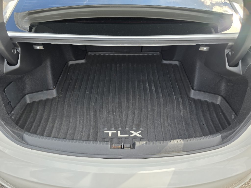 Used 2022 Acura TLX w/ Technology Package FWD image 30