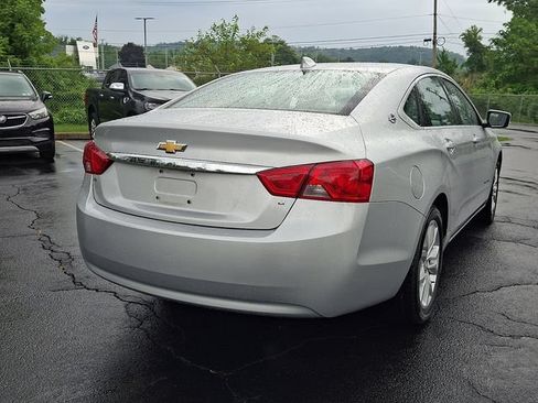 Used 2017 Chevrolet Impala LT FWD image 13