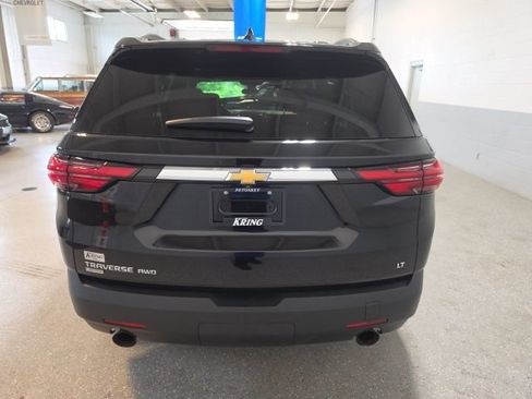 Used 2024 Chevrolet Traverse LT w/ LPO, Floor Liner Package AWD/4WD image 6