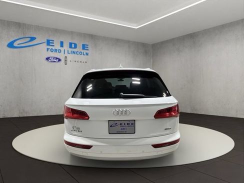Used 2020 Audi Q5 2.0T Premium Plus AWD/4WD image 9